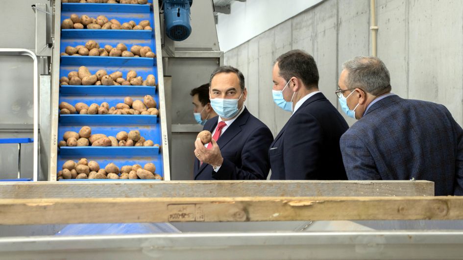 “Açores Bio 21 – 1º Fórum da Agropecuária Biológica” quer continuar a promover setor agropecuário biológico Açoriano, diz António Ventura