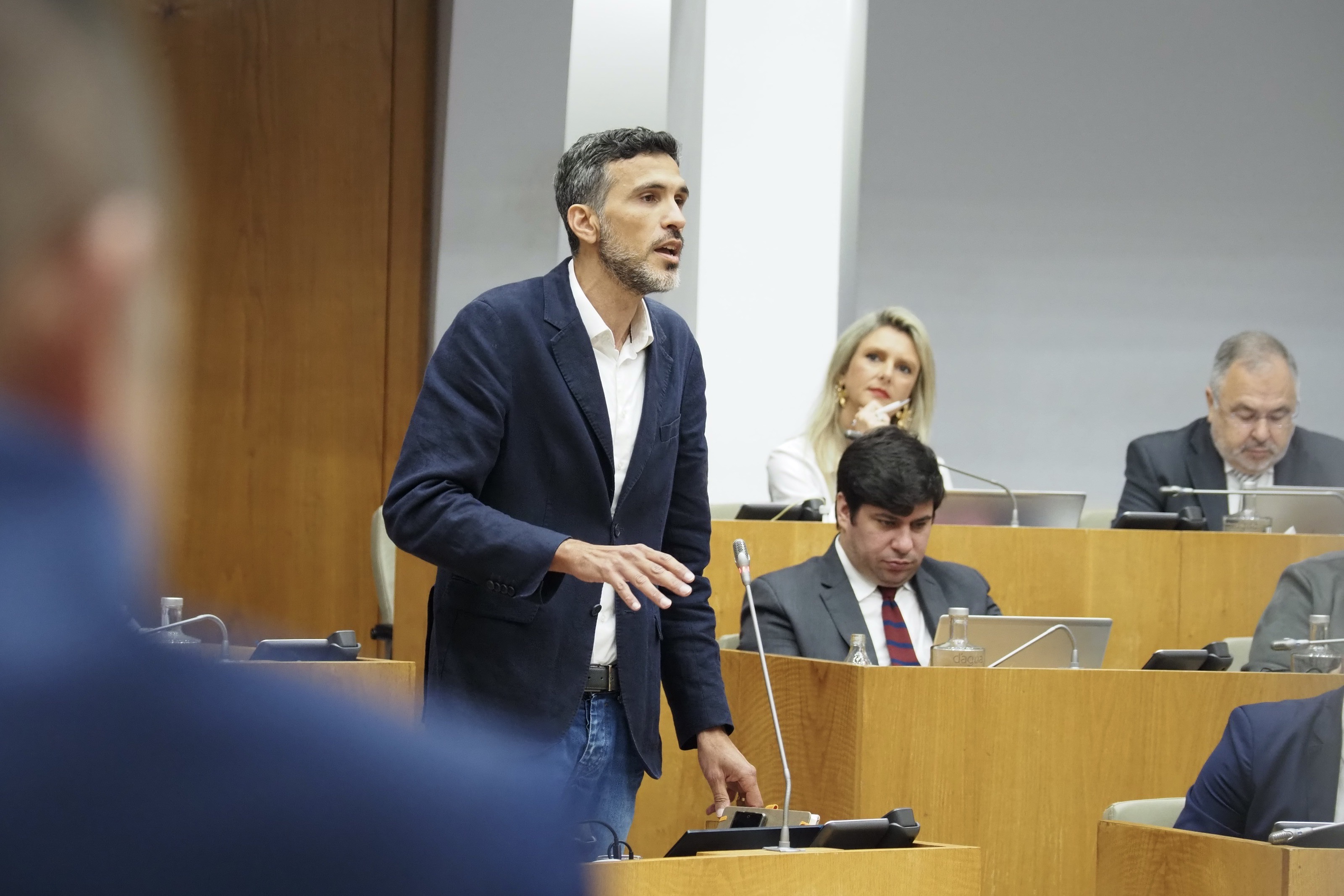 Parlamento aprova proposta do Bloco para criação de Centro Académico Clínico reivindicado pela reitora da UAc